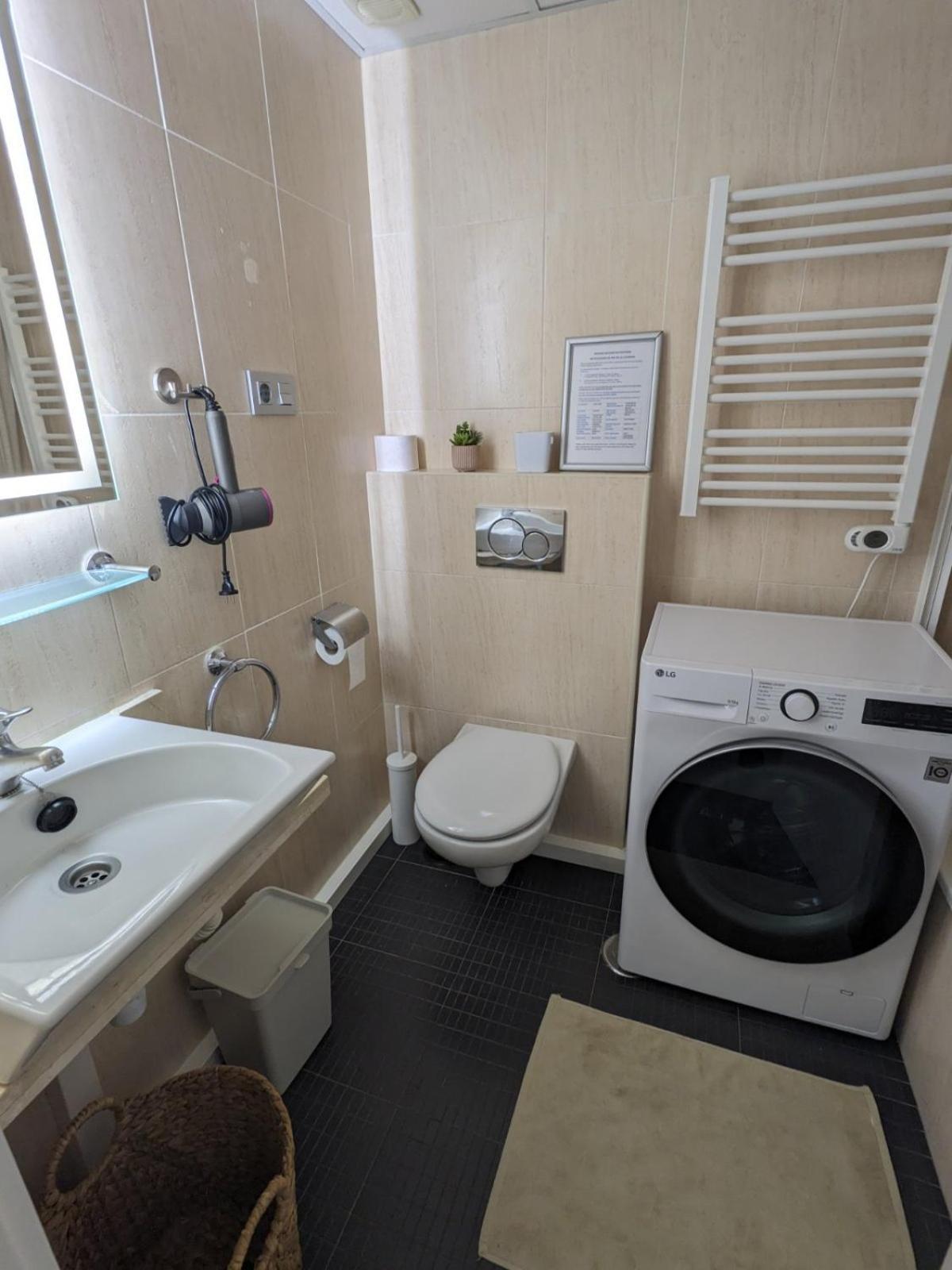 Crown Apartments With Sea View Sitio de Calahonda Ngoại thất bức ảnh